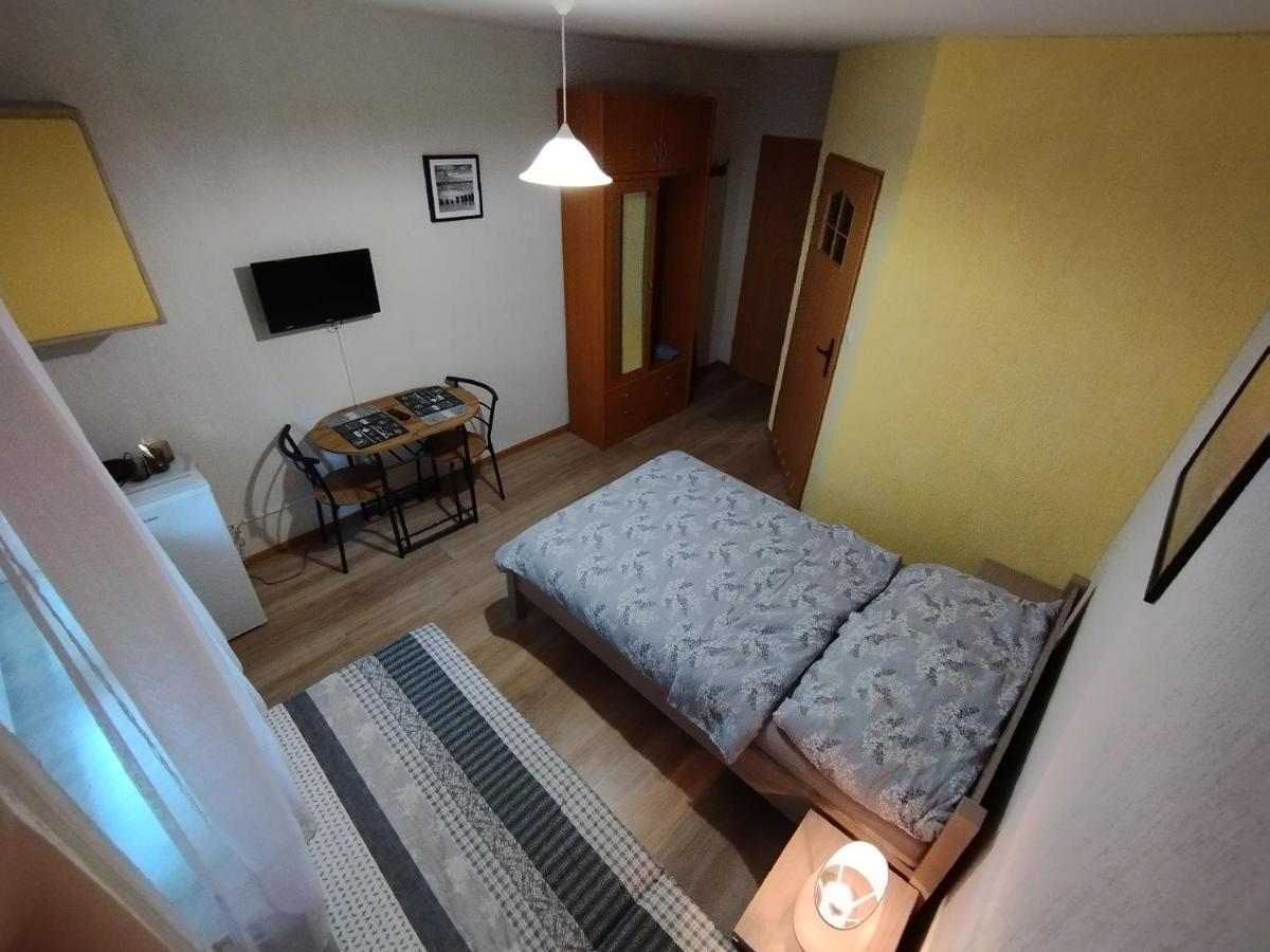 Dom Wczasowy 250M Od Morza Jaroslawiec Exterior photo