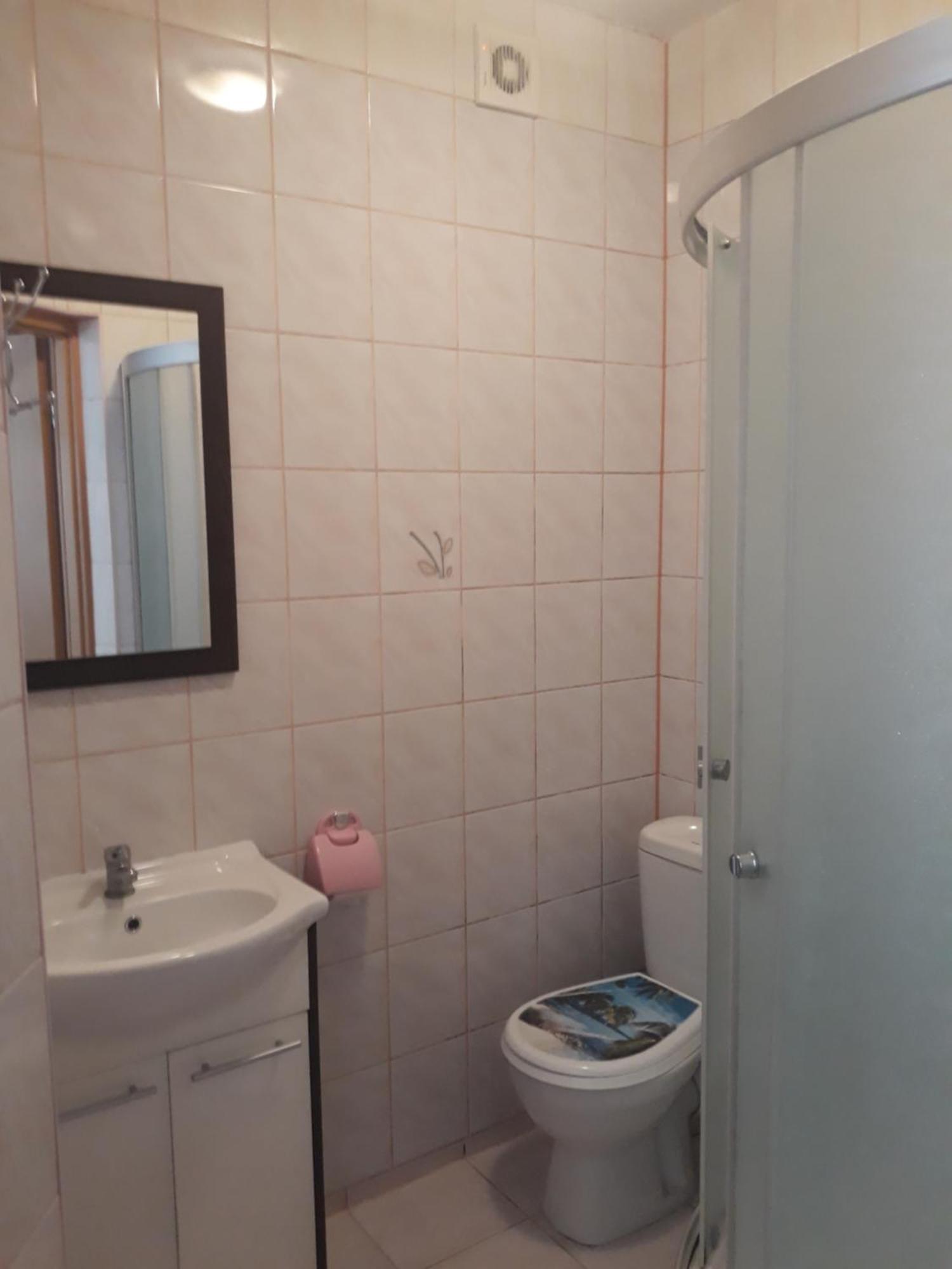 Dom Wczasowy 250M Od Morza Jaroslawiec Exterior photo